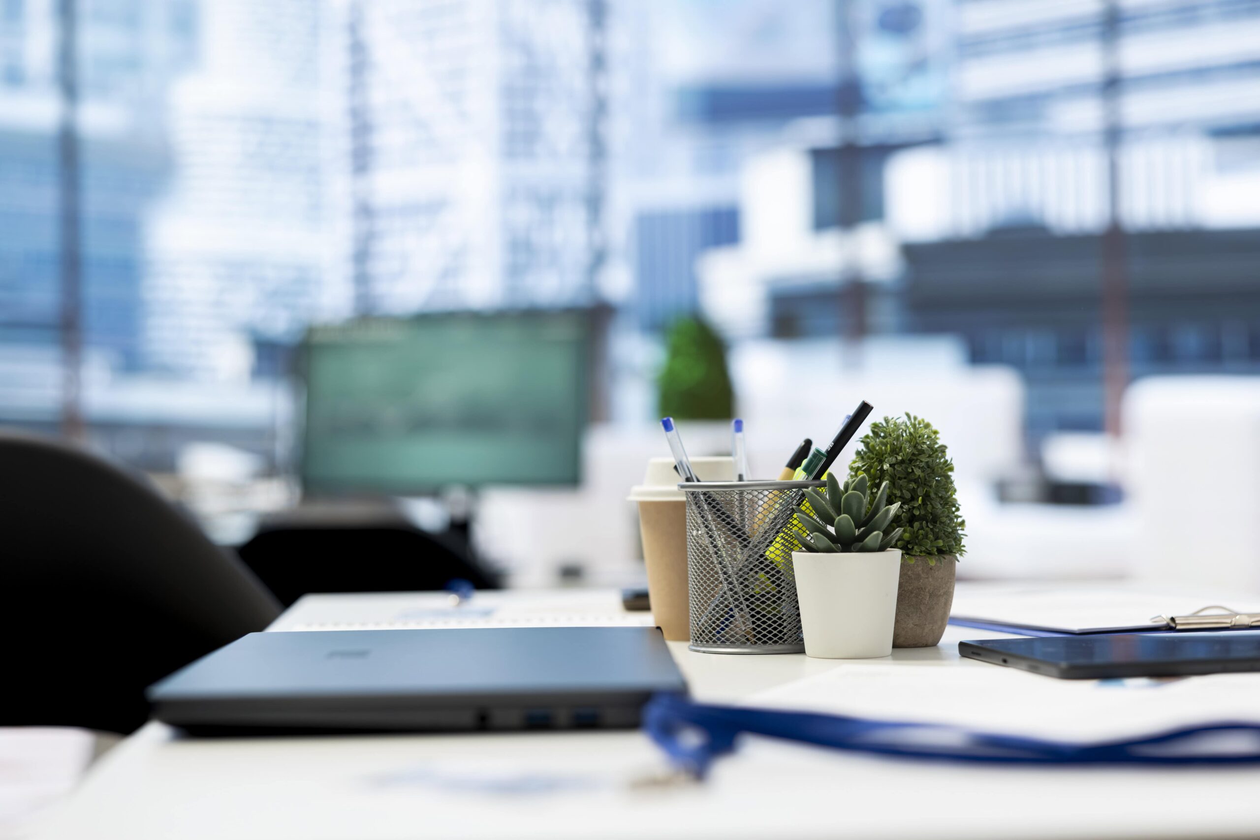 Read more about the article Summer Deep Cleaning: Why It’s the Perfect Time for a Facility Reset